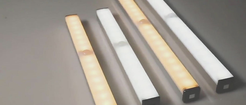 LED sensor light bar